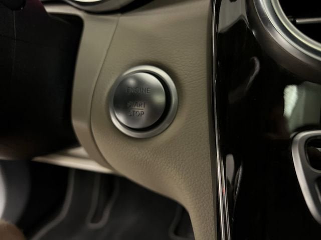 Used 2018 Mercedes-Benz C 300 4MATIC Sedan image 16