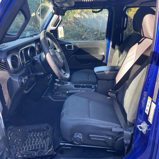 Used 2018 Jeep Wrangler Unlimited Sport S image 4