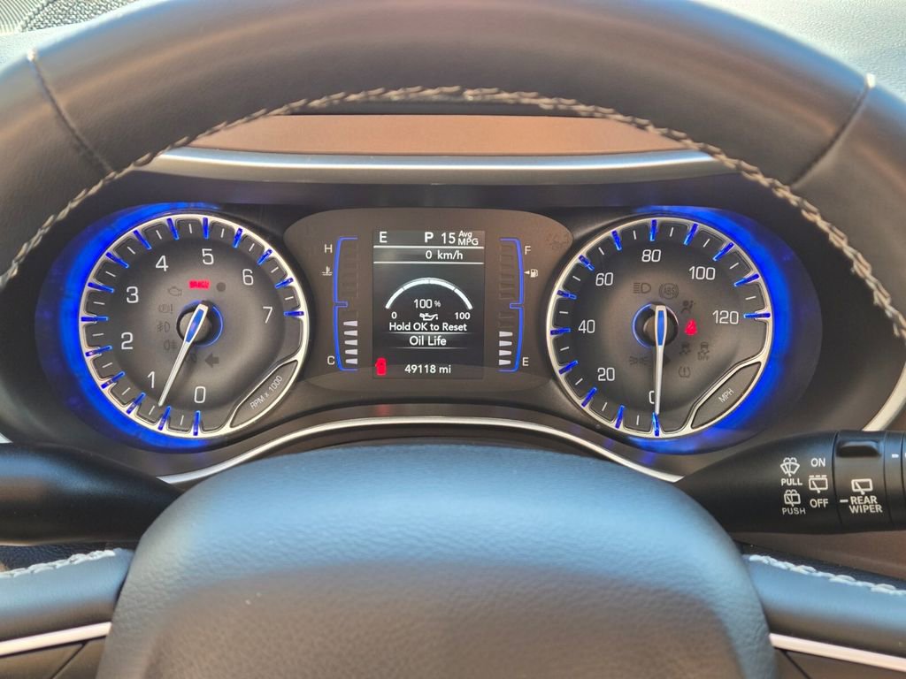 Used 2023 Chrysler Voyager LX image 24