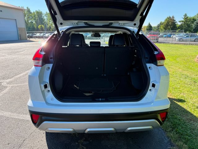 Used 2025 Mitsubishi Eclipse Cross SE AWD/4WD image 3