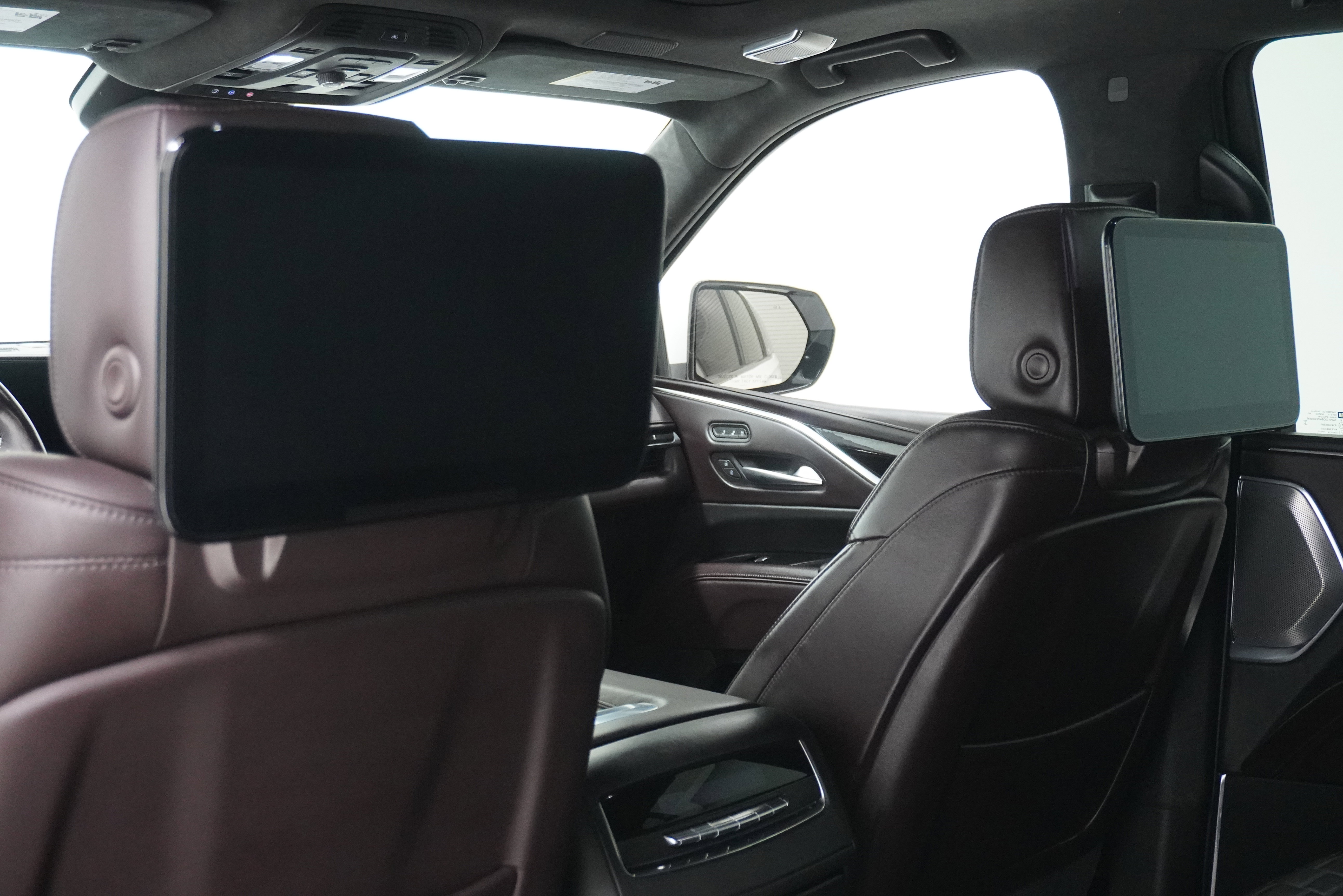 Used 2021 Cadillac Escalade ESV Premium Luxury Platinum AWD/4WD image 14