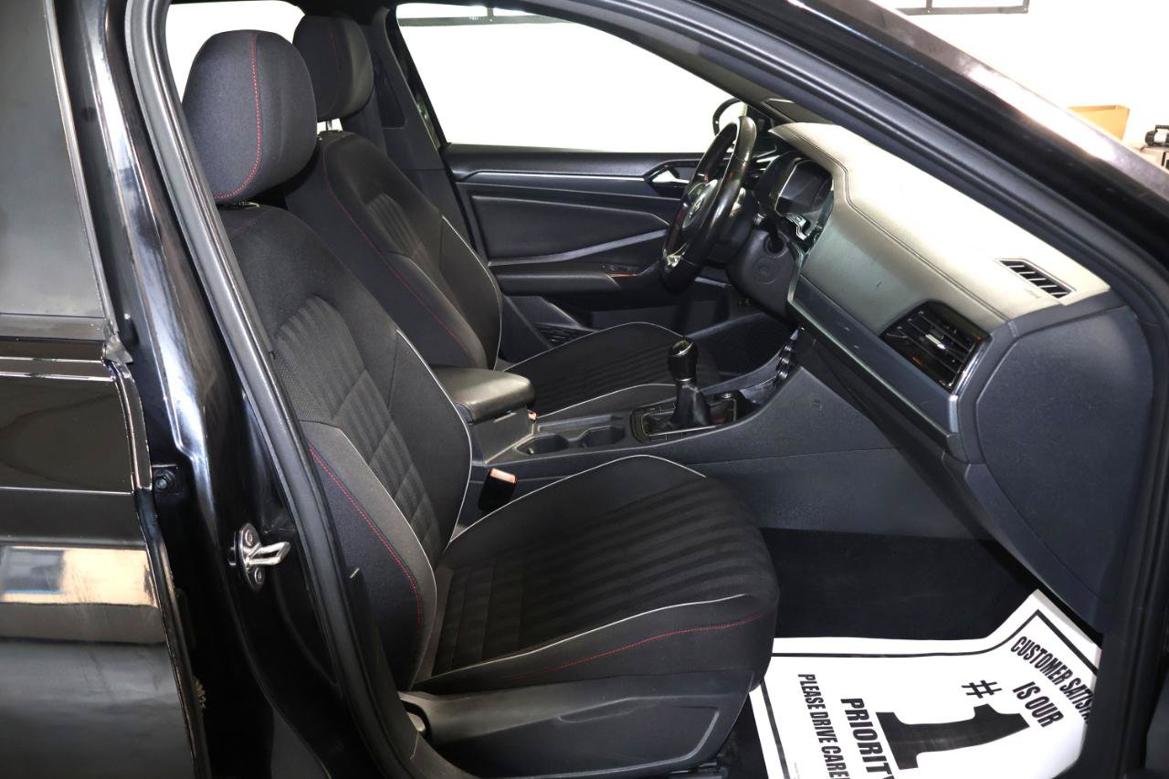 Used 2019 Volkswagen Jetta GLI FWD image 26