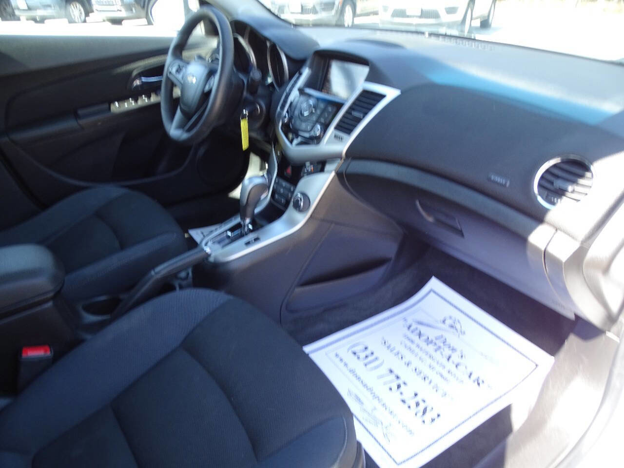 Used 2016 Chevrolet Cruze Limited LT FWD image 32