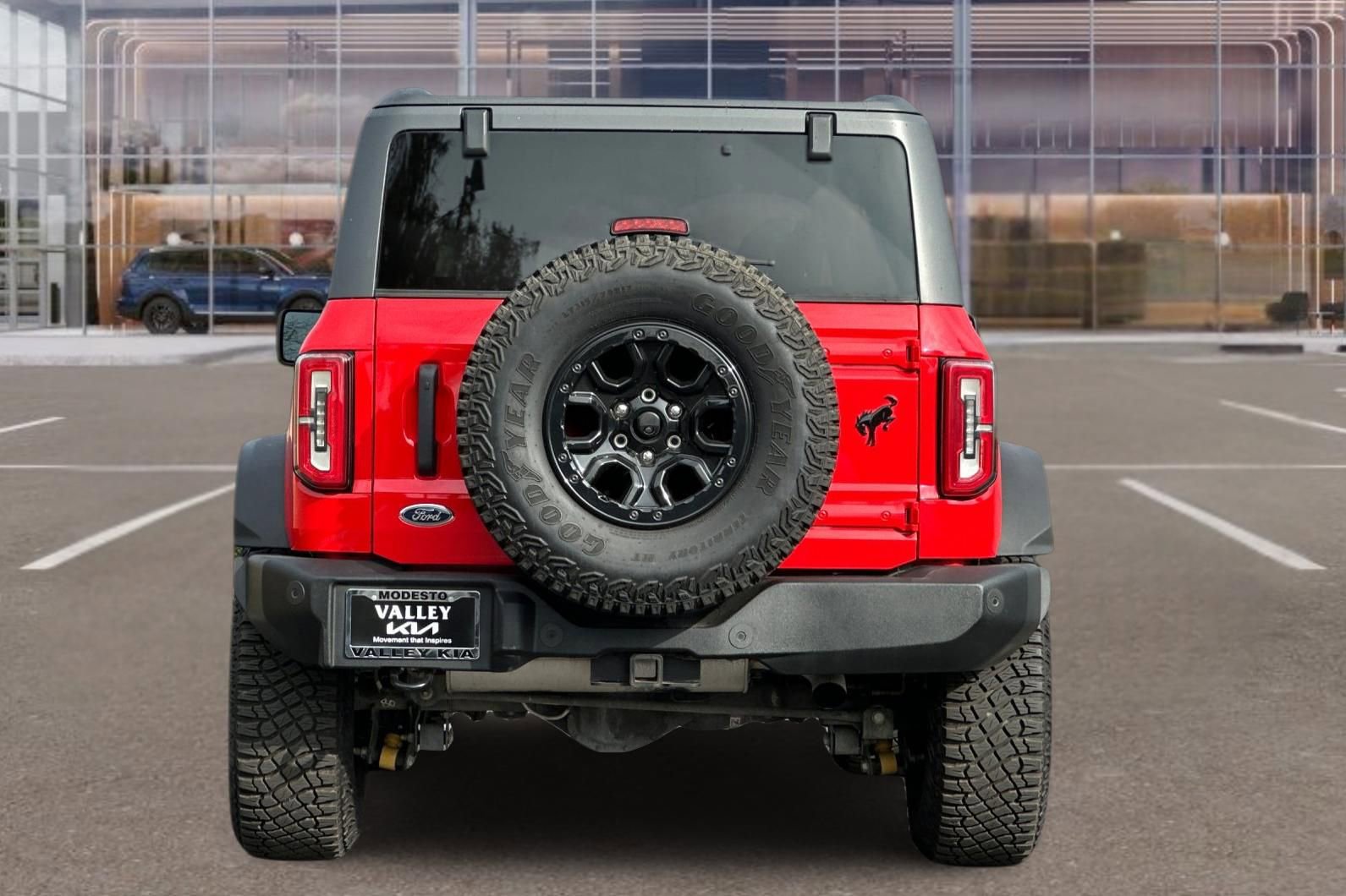 Used 2022 Ford Bronco Wildtrak image 5