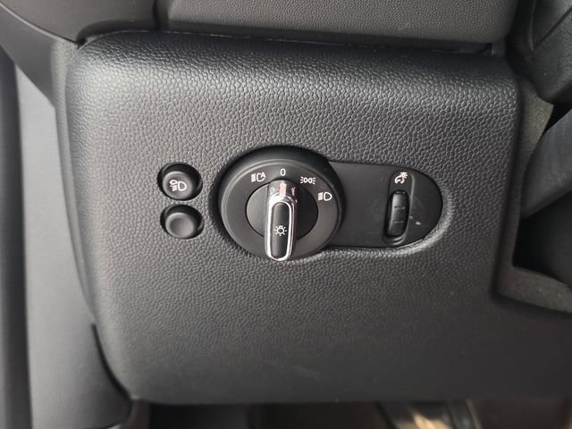 Used 2024 MINI Cooper S FWD image 21