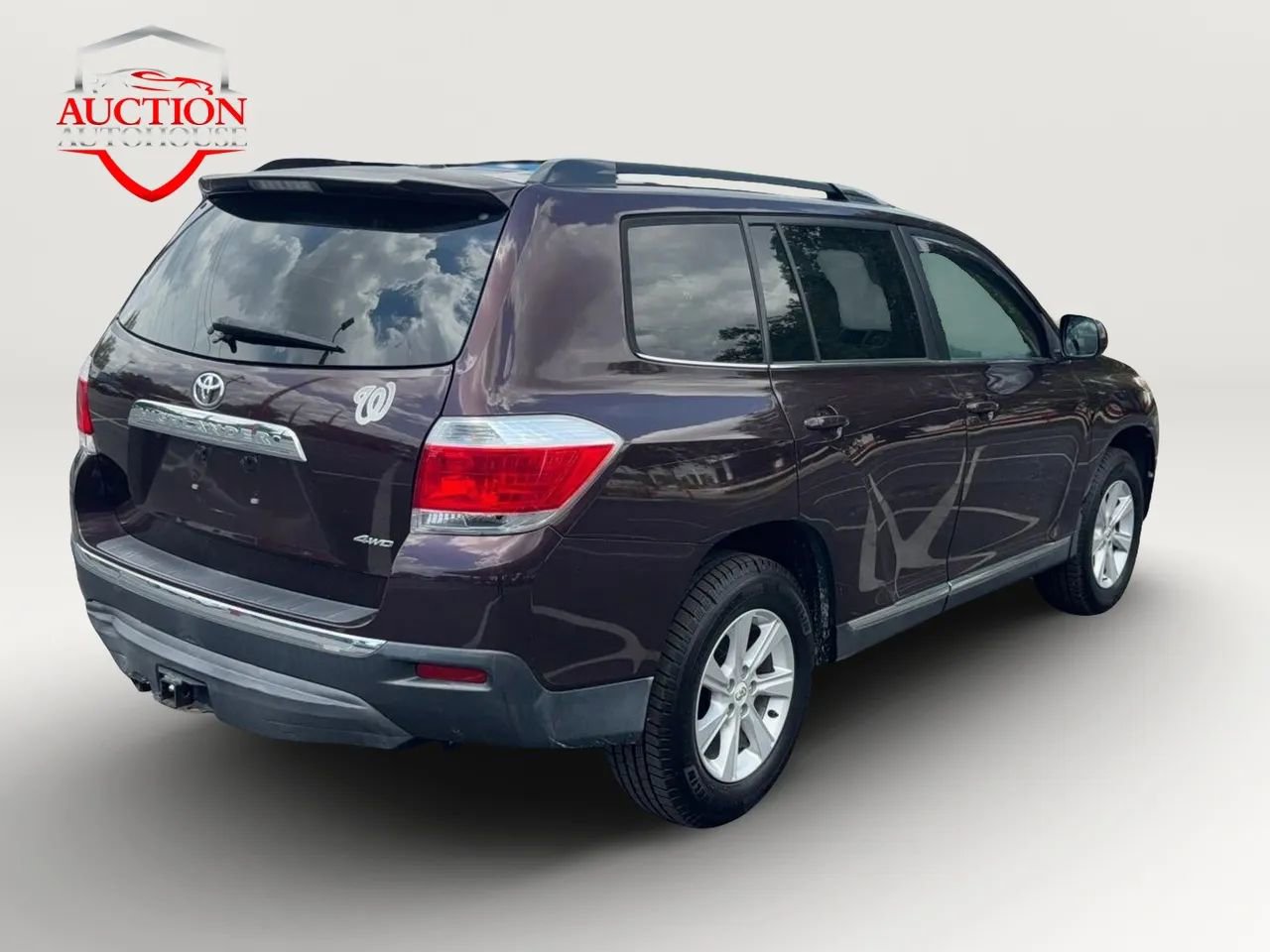 Used 2012 Toyota Highlander 4WD w/ Tech Pkg image 5