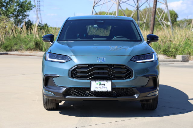 New 2027 Honda HR-V Sport image 2