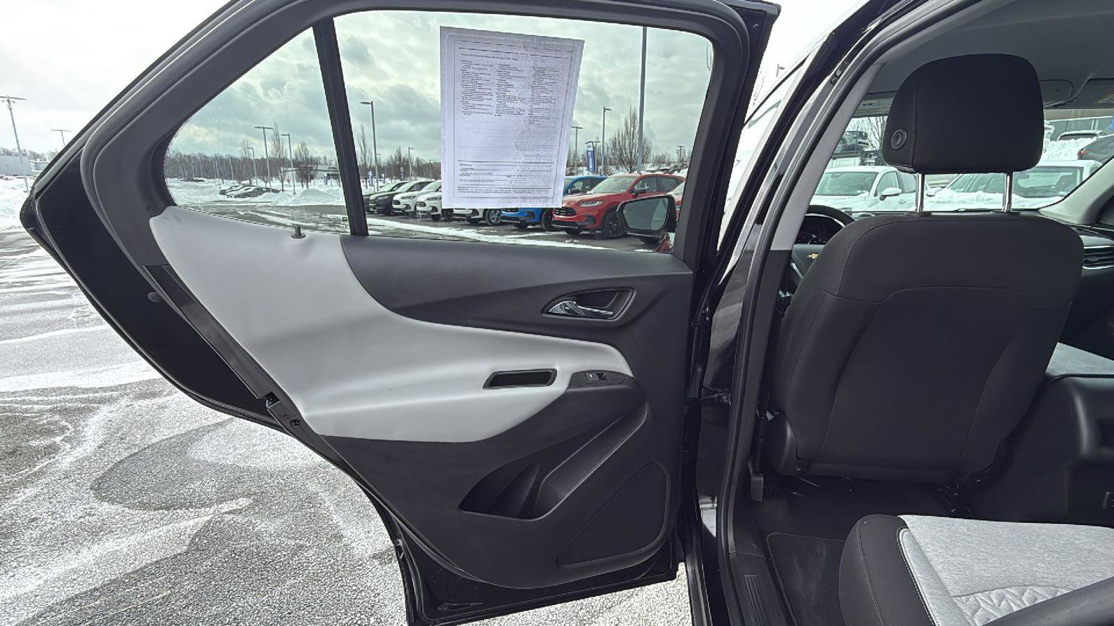 Used 2023 Chevrolet Equinox LS w/ LS Convenience Package image 21