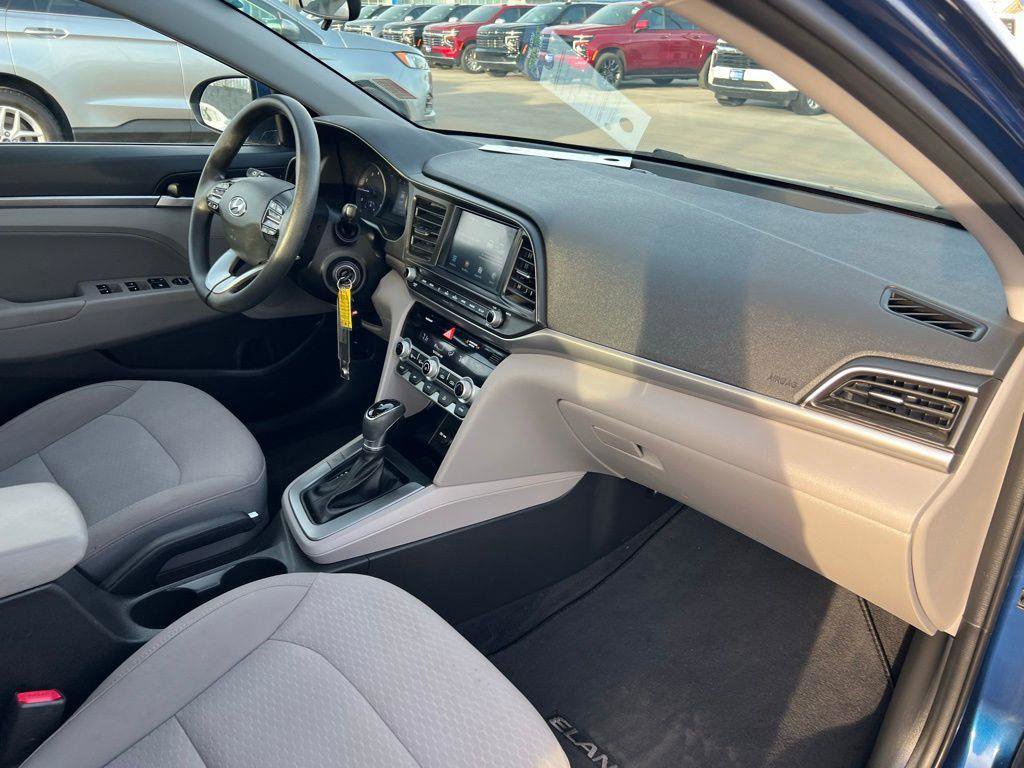 Used 2020 Hyundai Elantra SEL w/ Cargo Package (C1) image 25