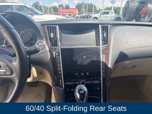 Used 2019 INFINITI Q50 Luxe w/ Essential Package (3.0T Luxe) AWD/4WD image 18