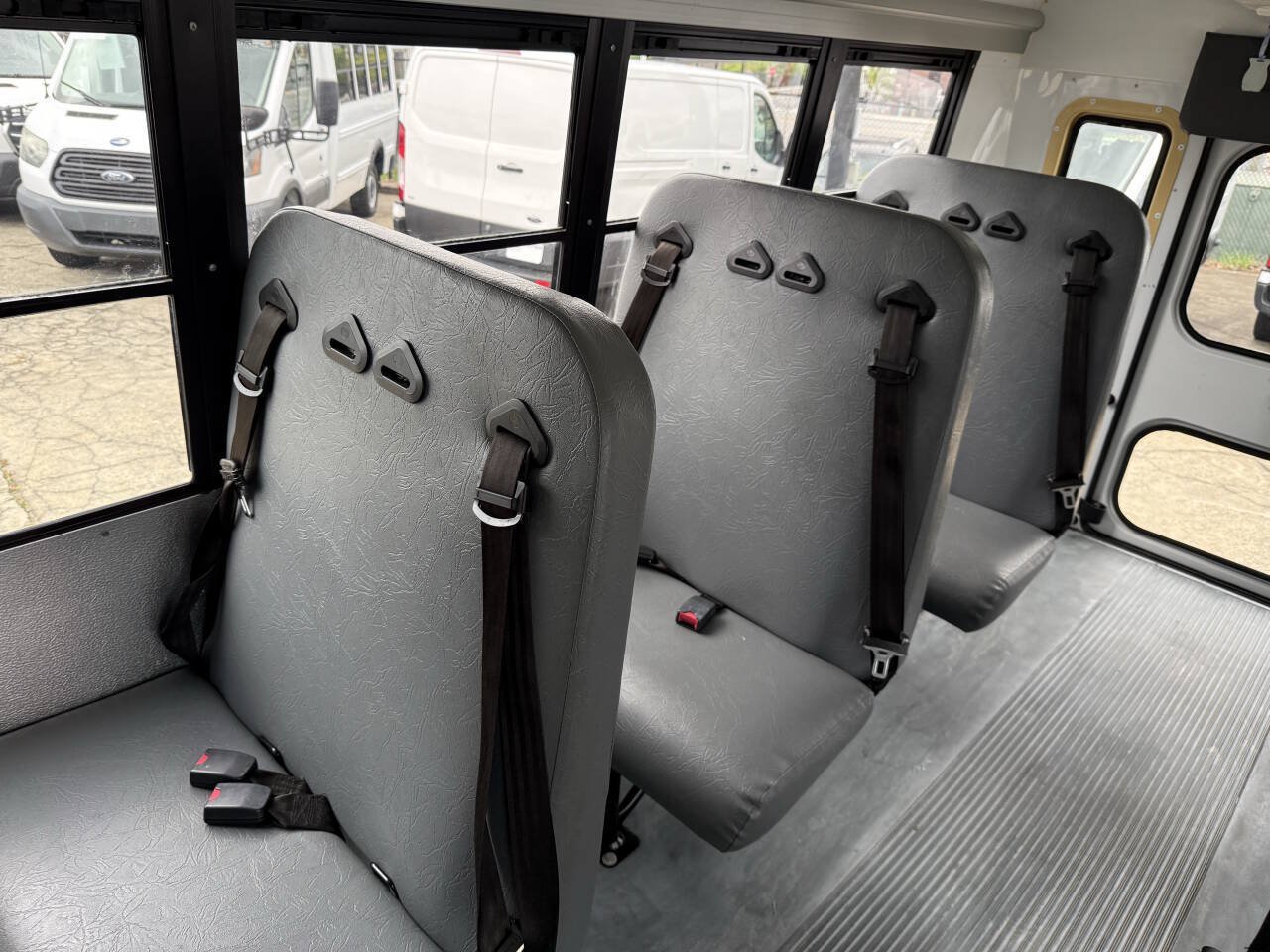 Used 2014 Chevrolet Express 3500 w/ School Bus Package RWD image 8