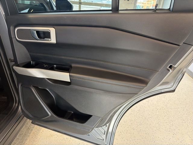 Used 2021 Ford Explorer XLT w/ Class III Trailer Tow Package image 43