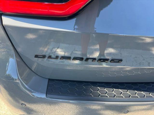 Certified 2023 Dodge Durango R/T w/ Hemi Orange Plus Package RWD image 29
