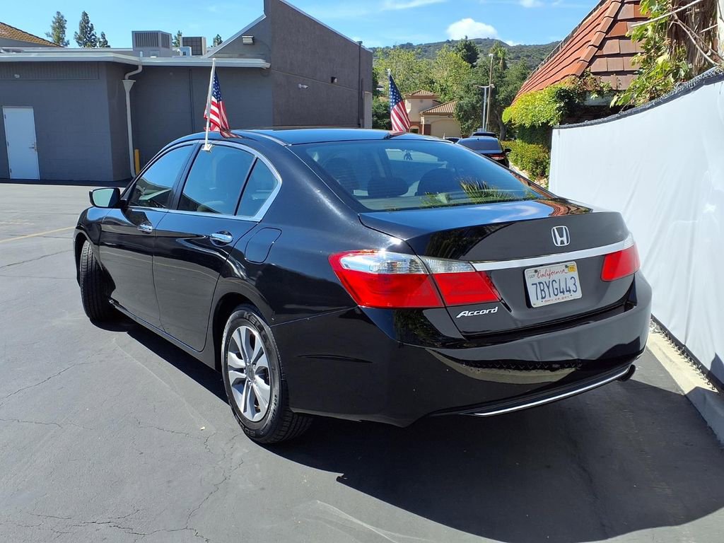 Used 2013 Honda Accord LX image 5