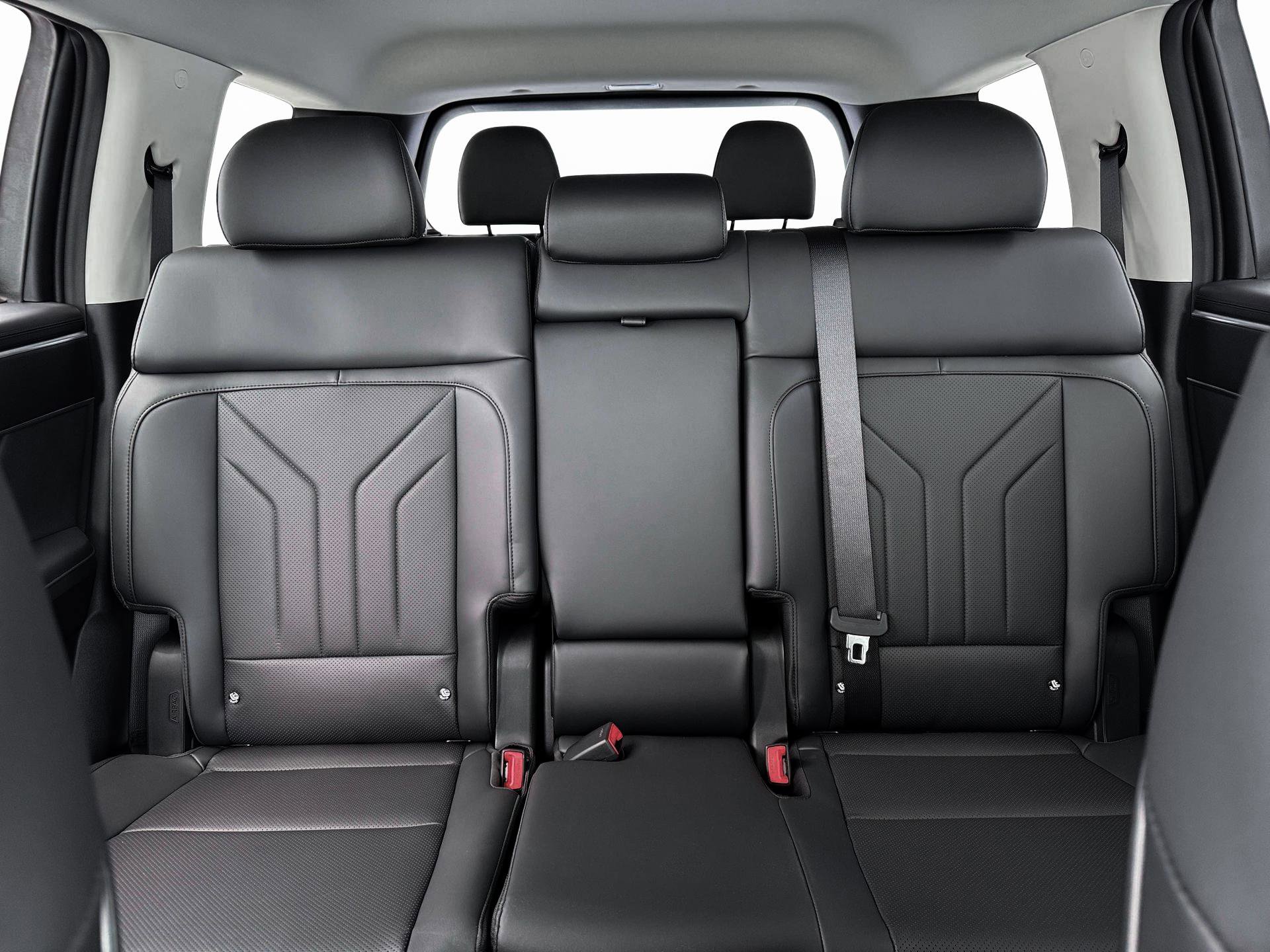 New 2026 Hyundai Santa Fe SEL image 16