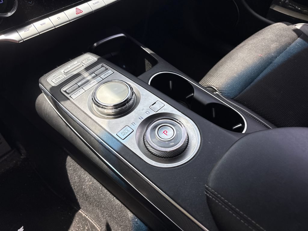 Used 2022 Genesis GV70 2.5T w/ Sport Prestige Package AWD/4WD image 29