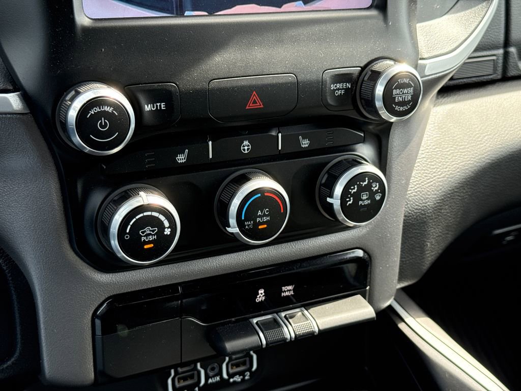 Used 2023 RAM 1500 Big Horn AWD/4WD image 25