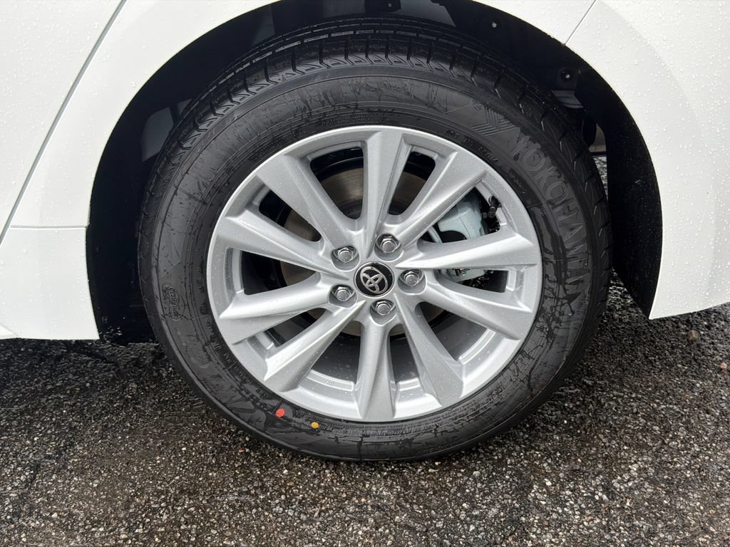 New 2026 Toyota Corolla SE FWD image 21