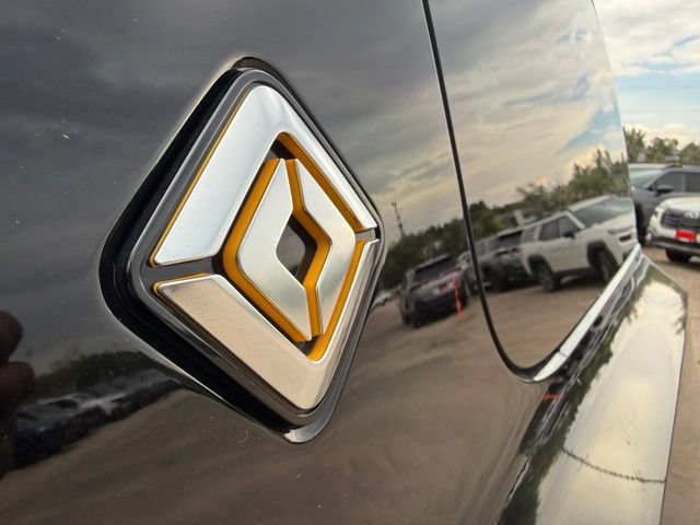 Used 2022 Rivian R1S Launch Edition AWD/4WD image 12