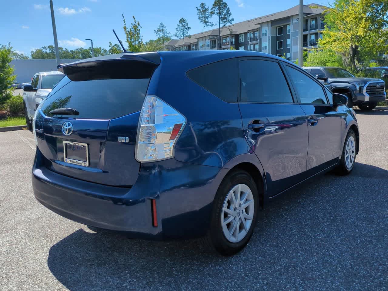 Used 2014 Toyota Prius V Three FWD image 6