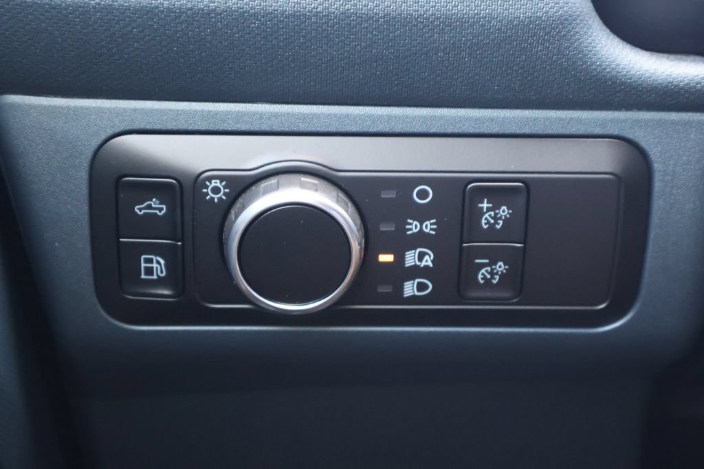 Used 2023 Ford Maverick Lariat w/ Lariat Luxury Package FWD image 18
