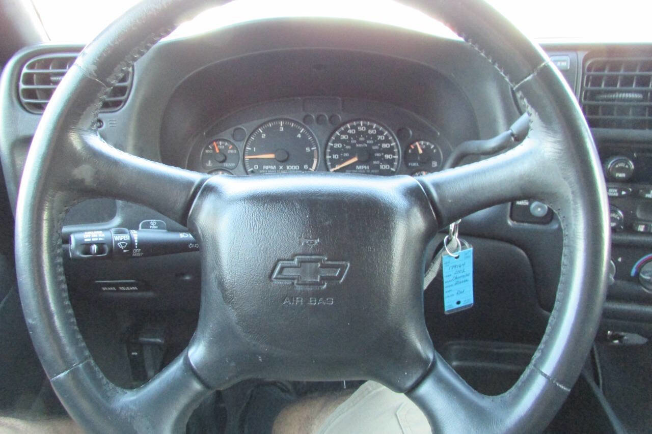 Used 2003 Chevrolet Blazer LS w/ Preferred Equipment Group image 31