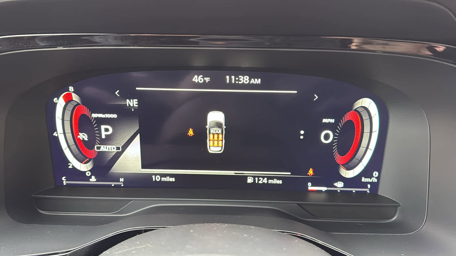 New 2025 Nissan Pathfinder Platinum w/ Cargo Package image 32