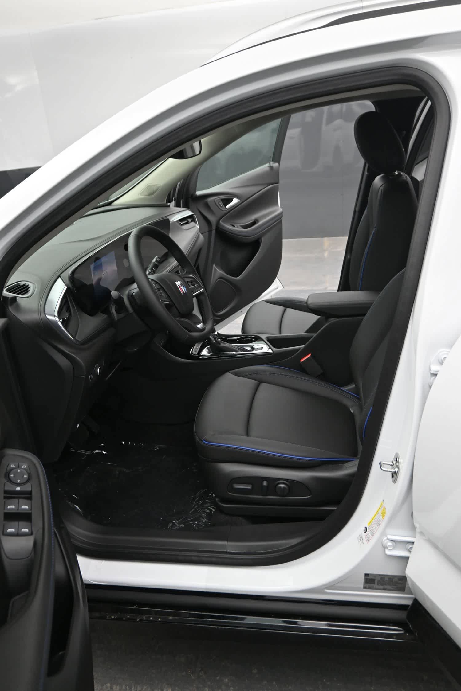 New 2026 Buick Encore GX Sport Touring w/ Advanced Technology Package AWD/4WD image 16