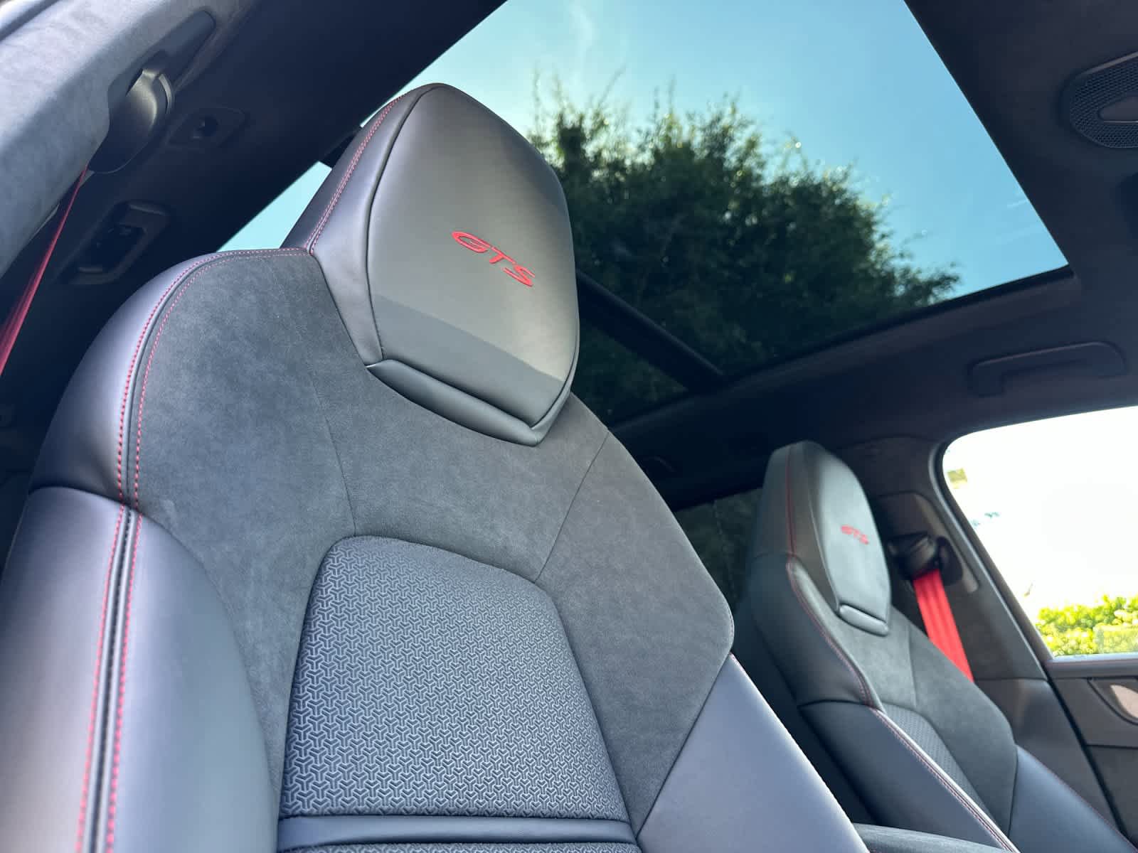 New 2026 Porsche Cayenne GTS AWD/4WD image 18