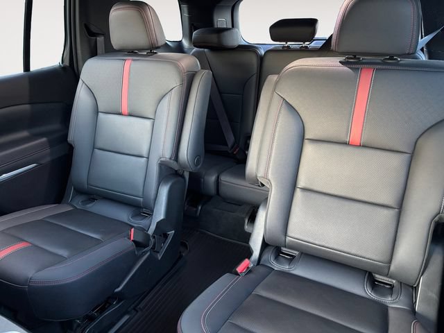 Used 2024 Chevrolet Traverse RS w/ LPO, Floor Liner Package AWD/4WD image 13