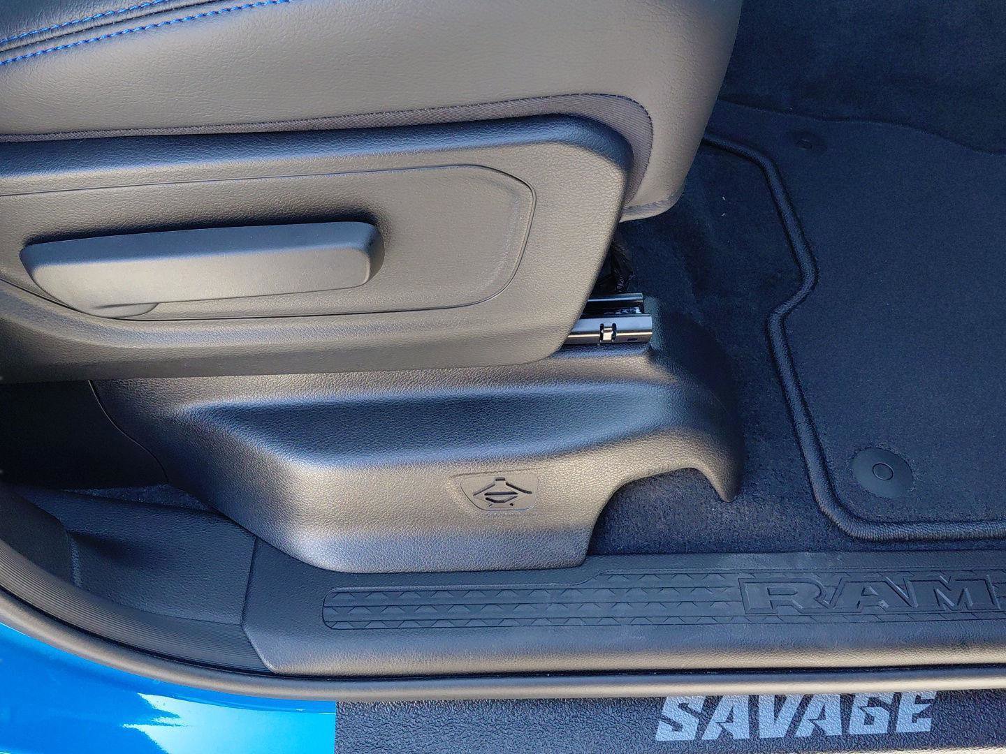 New 2026 RAM 1500 Big Horn AWD/4WD image 14