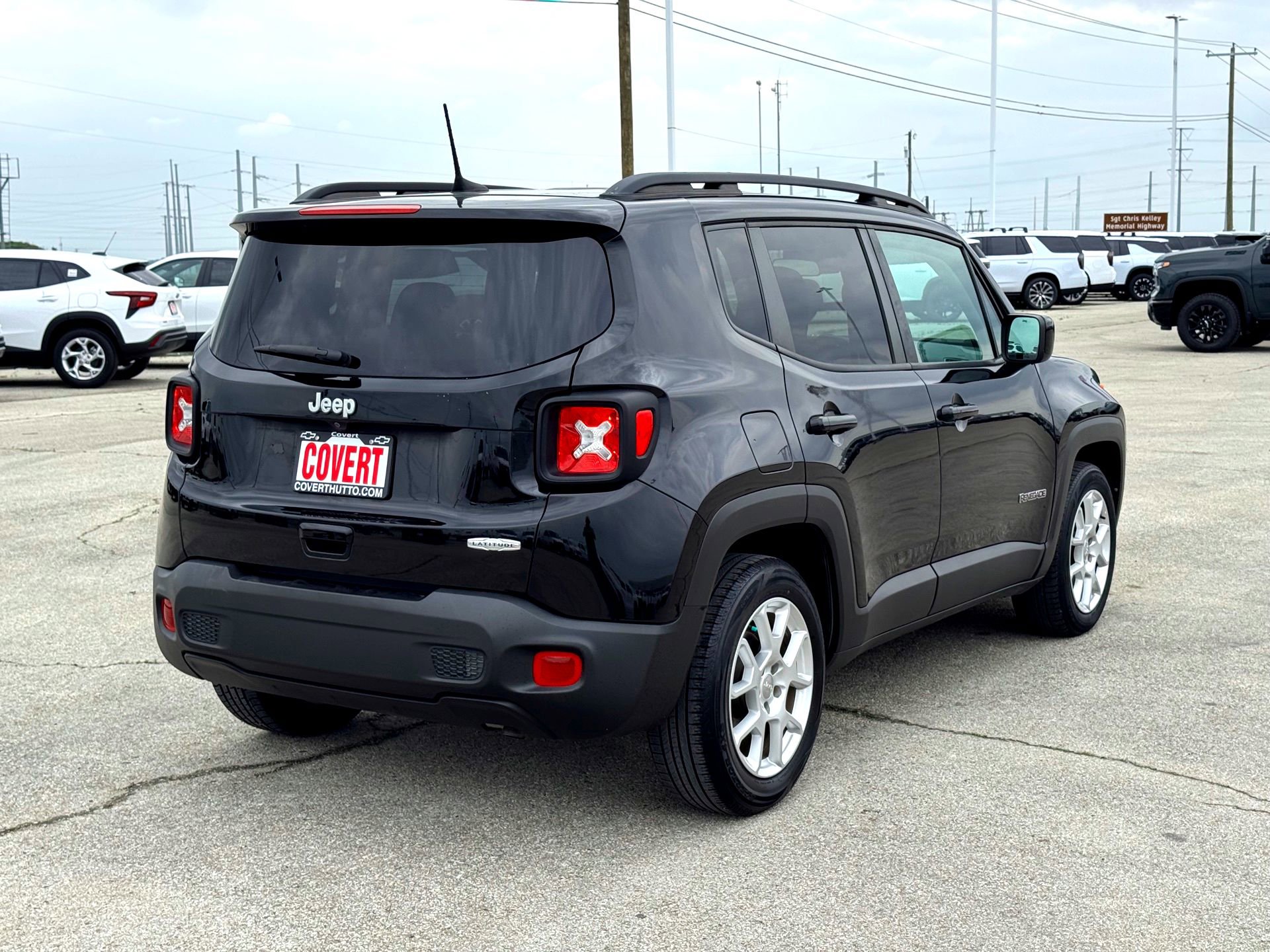 Used 2020 Jeep Renegade Latitude FWD image 6