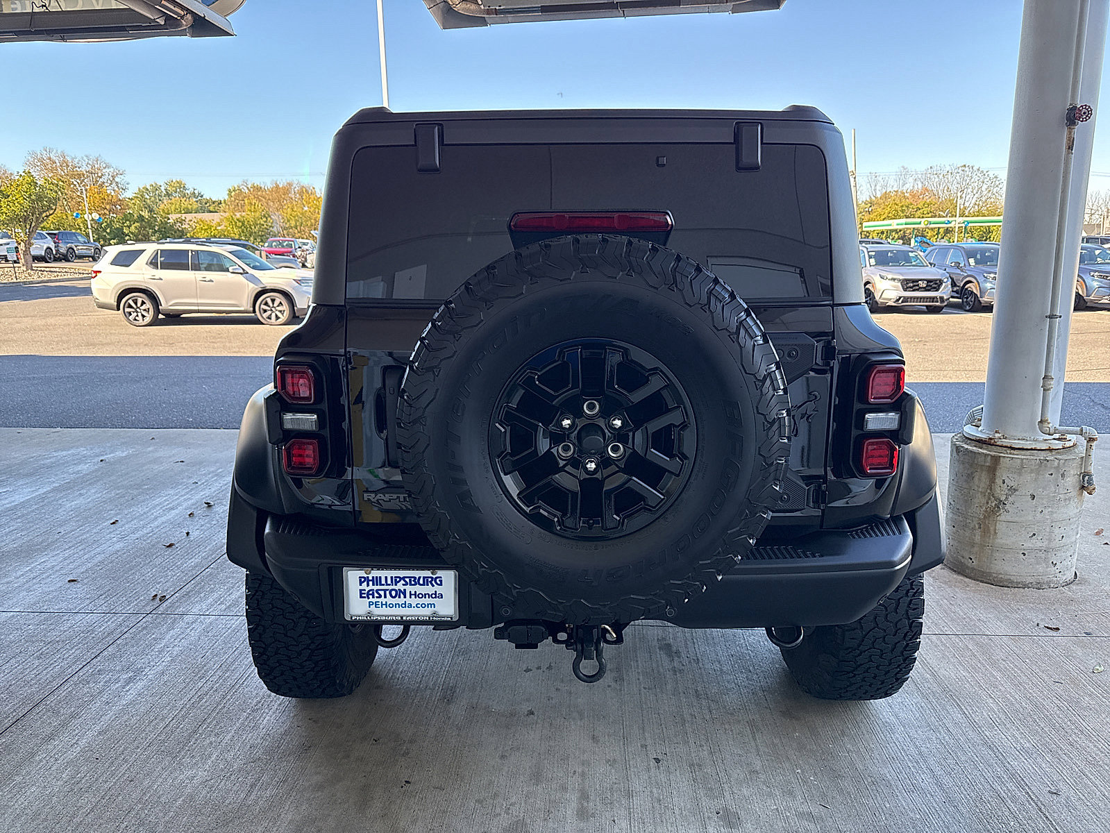 Used 2023 Ford Bronco Raptor image 4