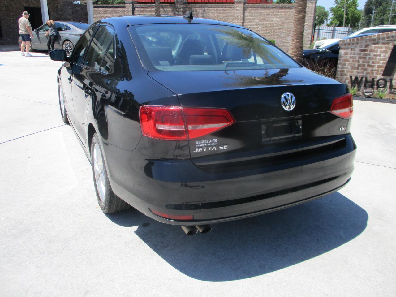 Used 2015 Volkswagen Jetta SE FWD image 4