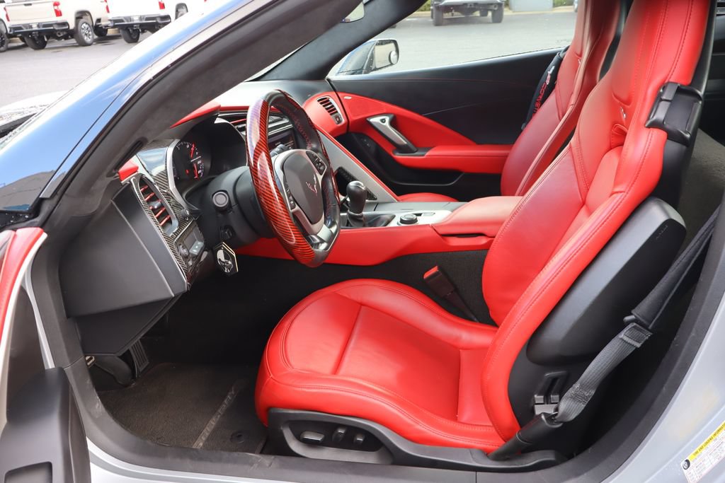 Used 2016 Chevrolet Corvette Stingray Coupe w/ 3LT Preferred Equipment Group RWD image 4