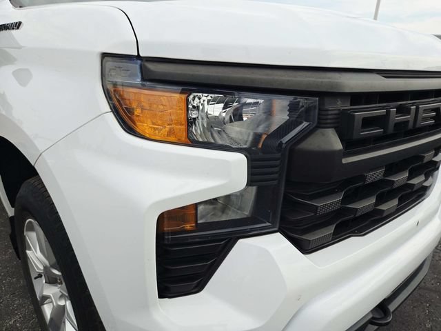 Used 2023 Chevrolet Silverado 1500 Custom w/ LPO, Dark Essentials Package RWD image 7