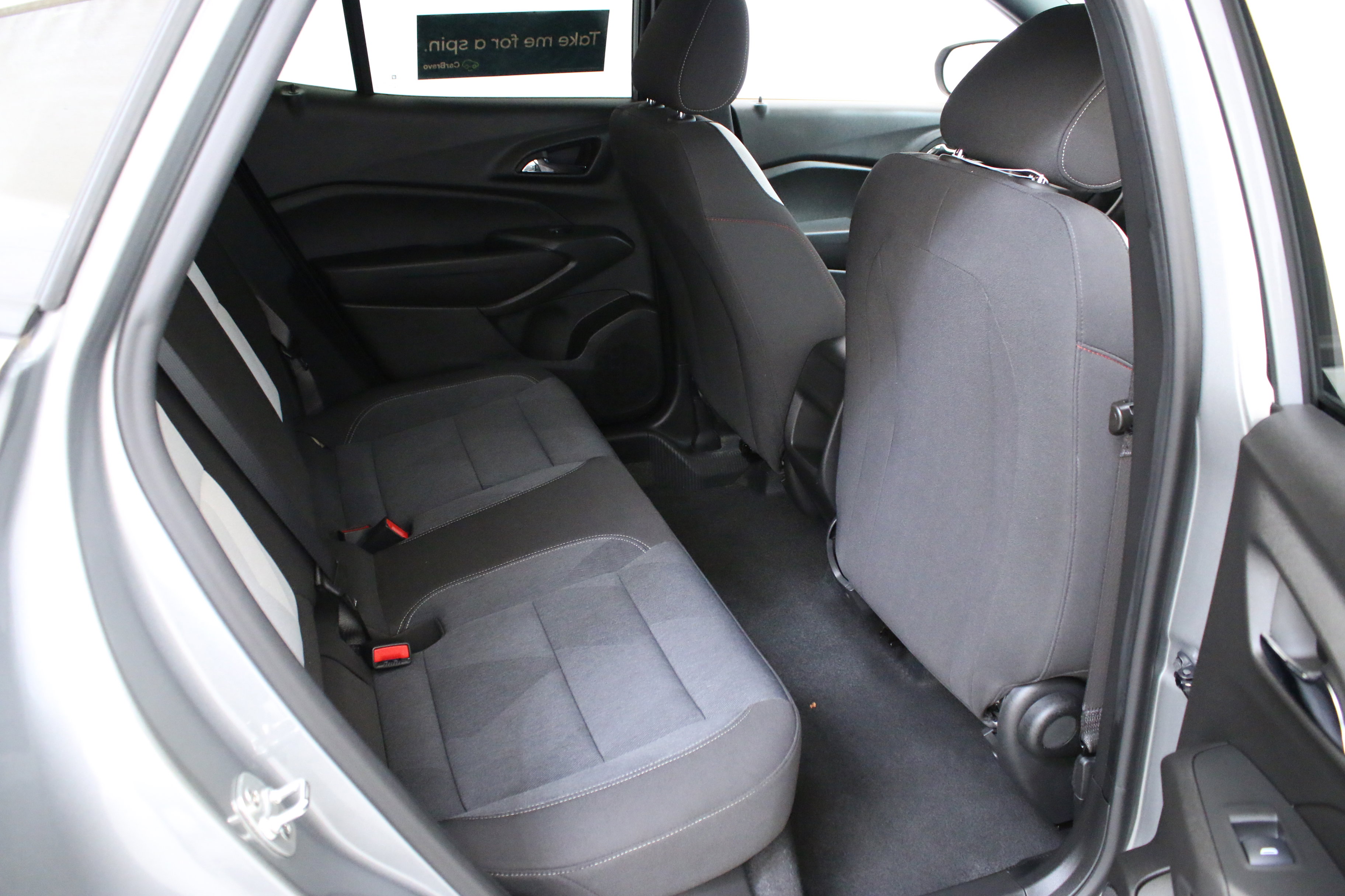 Certified 2024 Chevrolet Trax RS w/ Driver Confidence Package FWD image 28