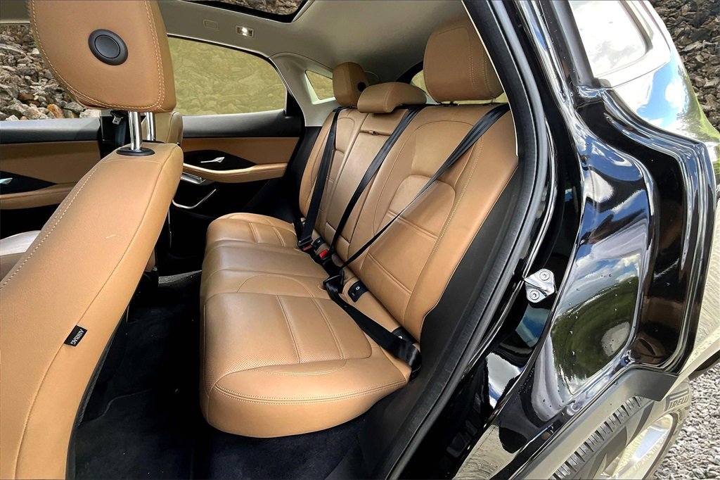 Used 2022 Jaguar E-PACE SE image 25