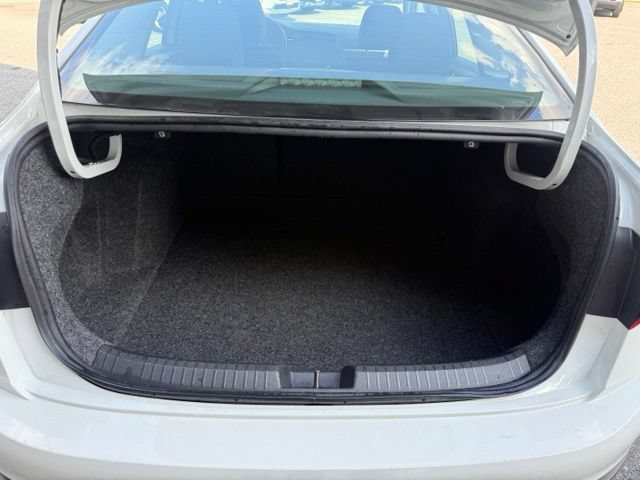 Used 2024 Volkswagen Jetta S FWD image 19