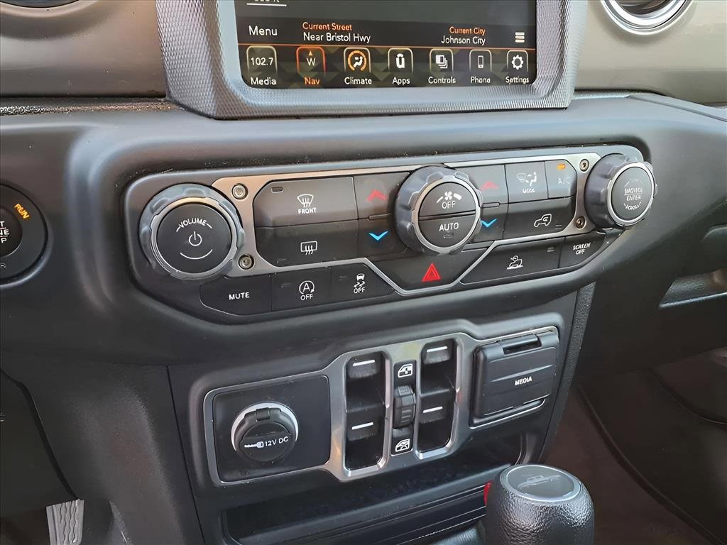 Certified 2023 Jeep Gladiator Overland image 16