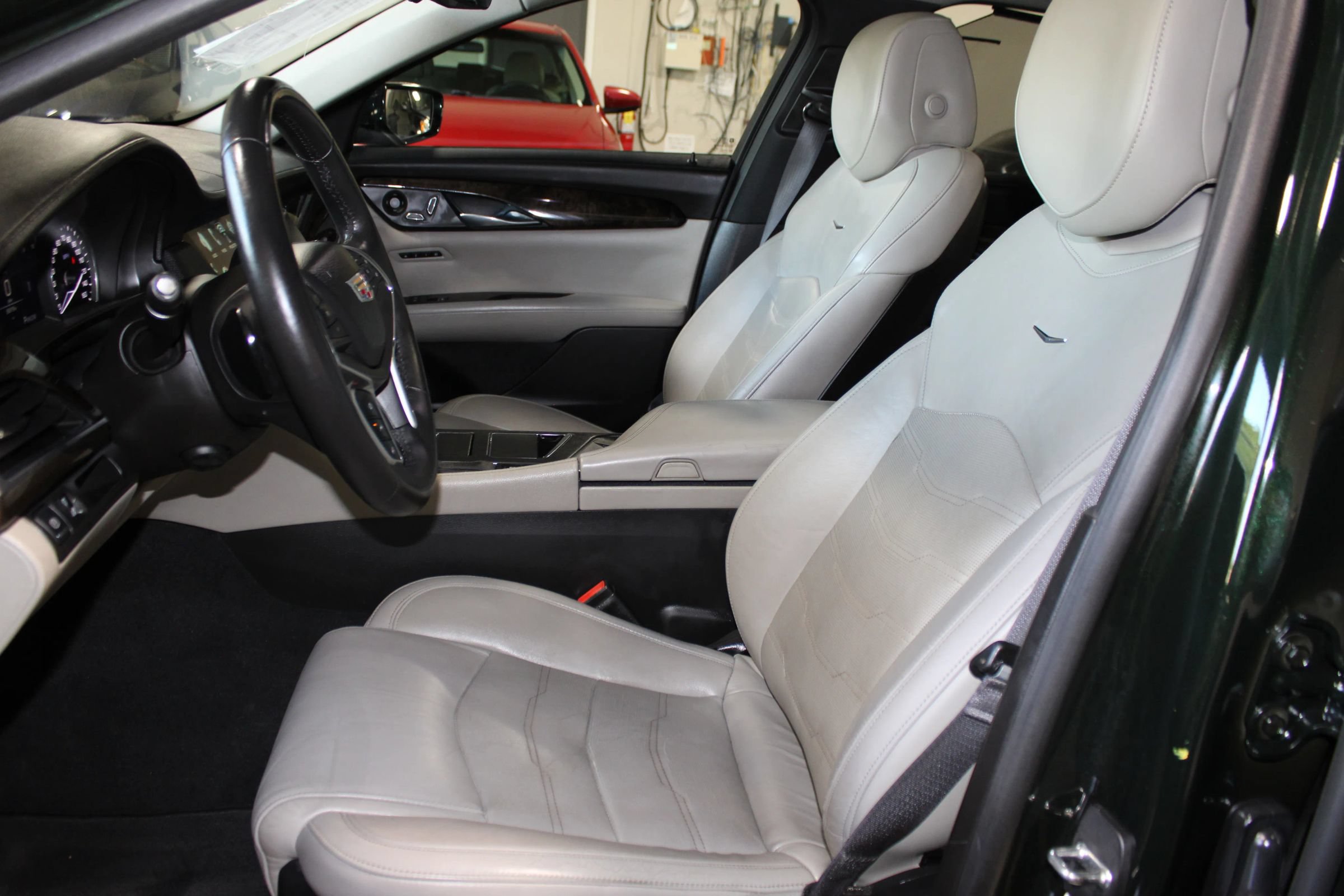 Used 2017 Cadillac CT6 Luxury AWD/4WD image 25