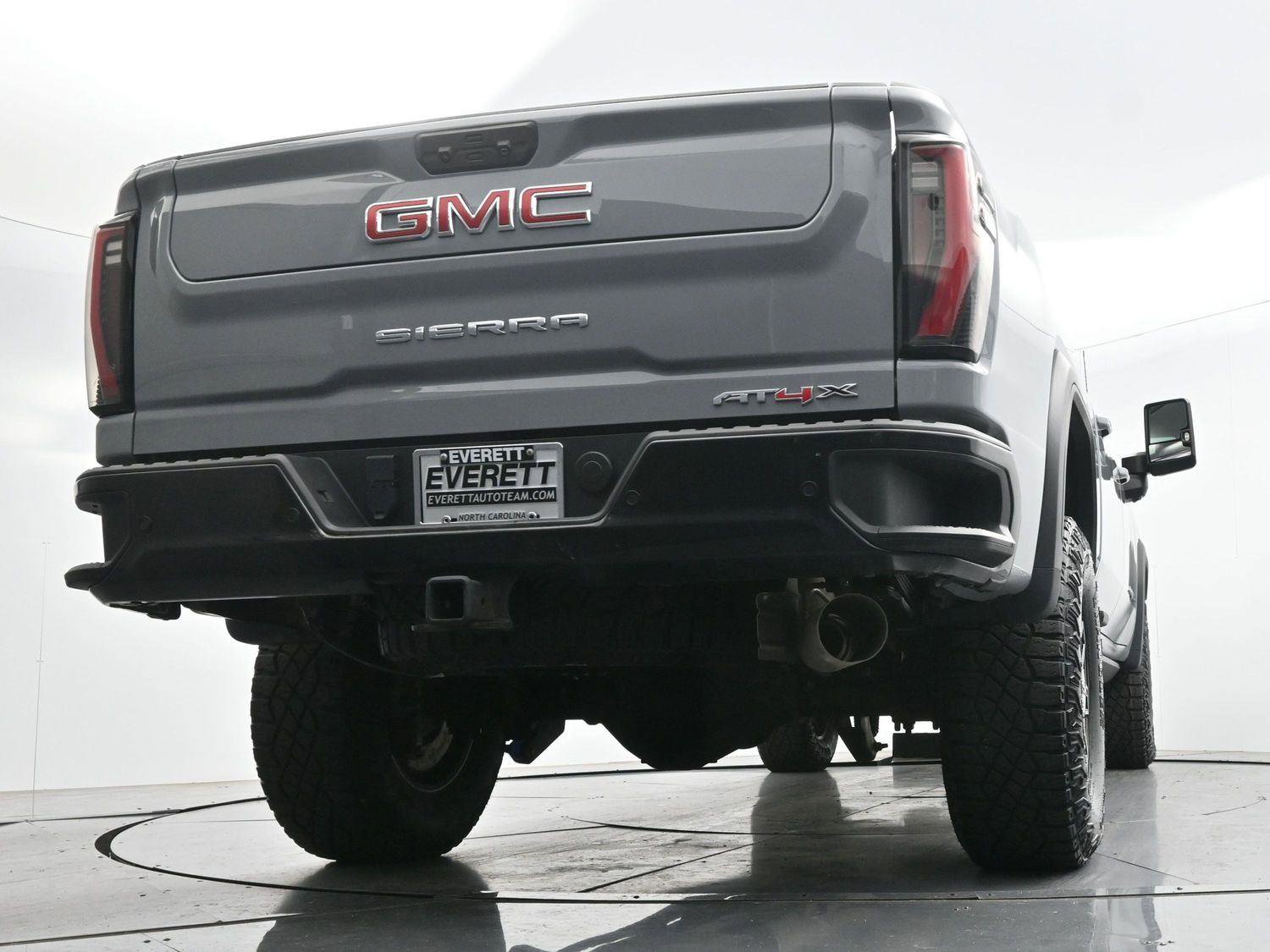 Used 2024 GMC Sierra 2500 AT4X AWD/4WD image 51