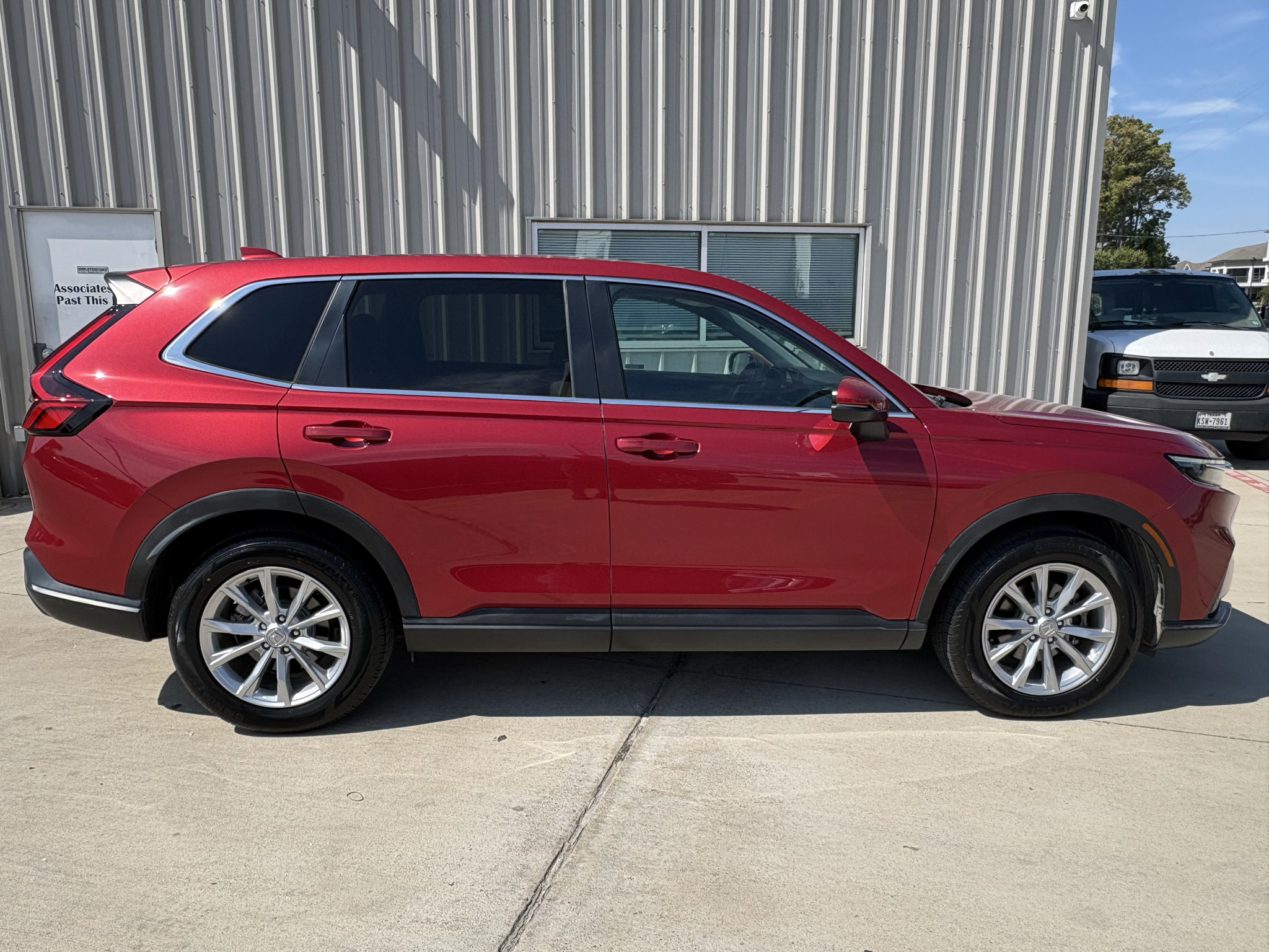 Certified 2024 Honda CR-V EX-L image 9