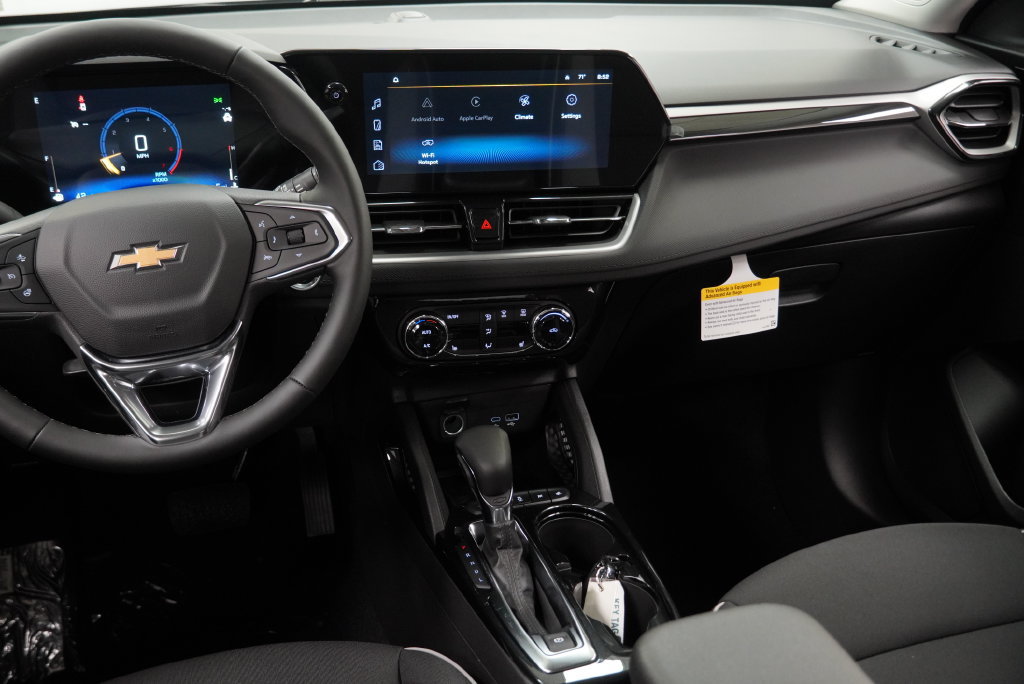 New 2026 Chevrolet TrailBlazer LT w/ Convenience Package FWD image 21