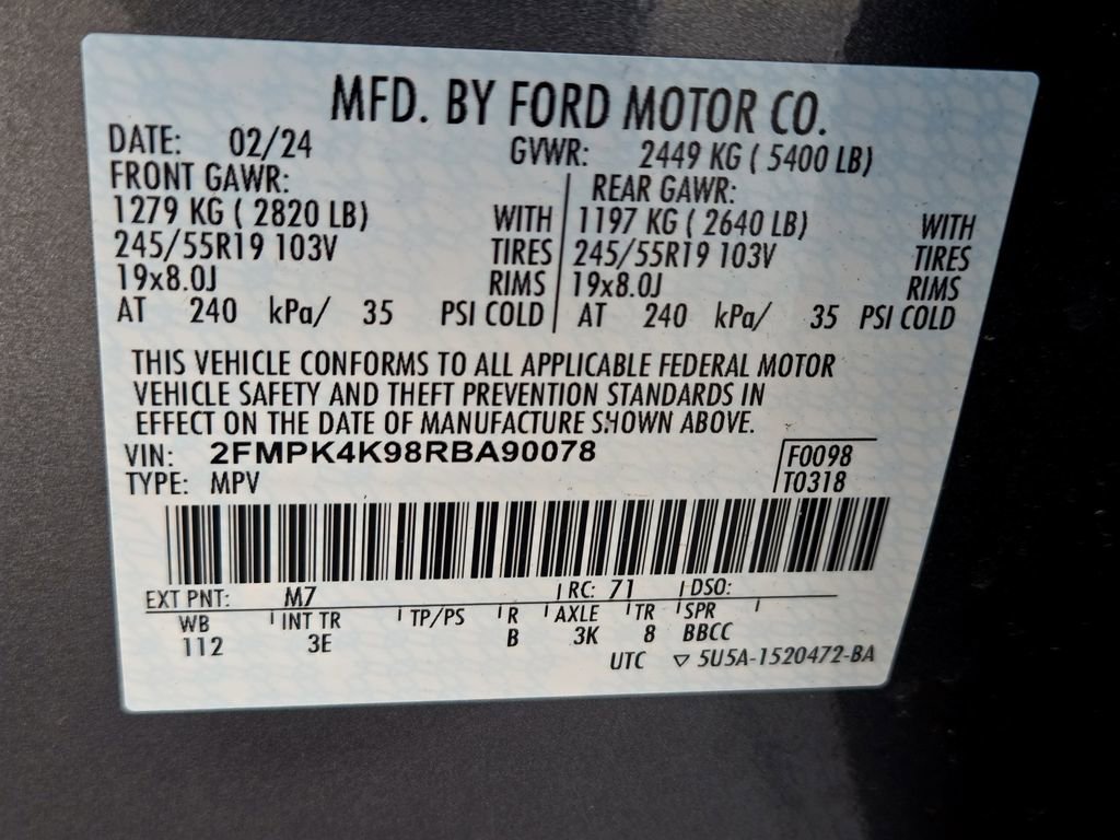 Used 2024 Ford Edge Titanium image 35