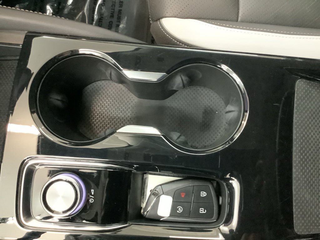 Used 2025 Buick Envision Sport Touring image 23