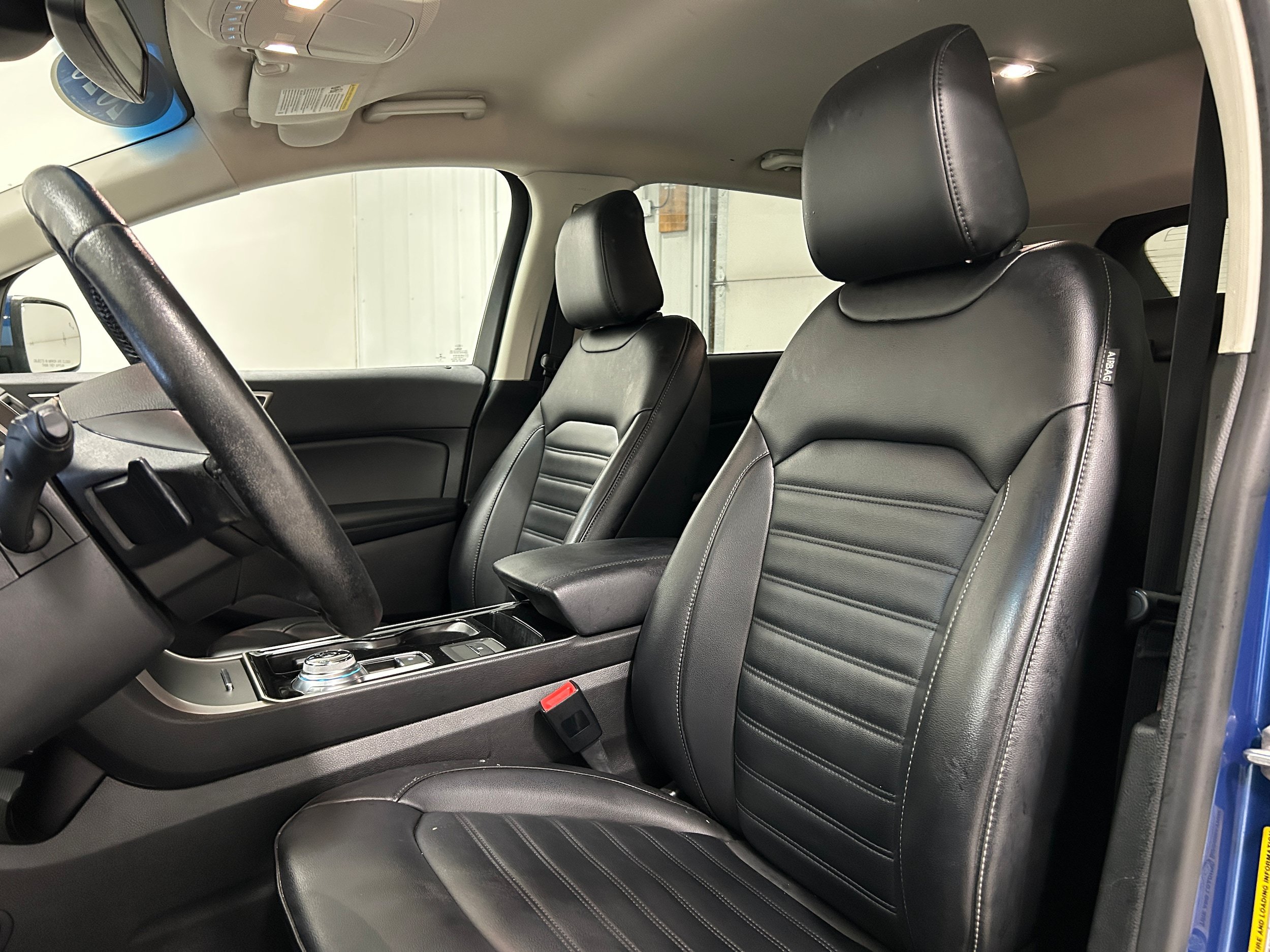 Used 2020 Ford Edge SEL w/ Convenience Package AWD/4WD image 26