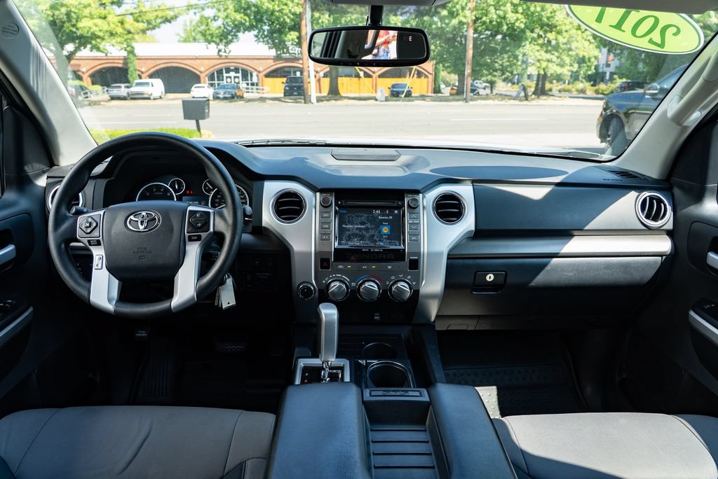 Used 2017 Toyota Tundra SR5 w/ TRD Off Road Package AWD/4WD image 10