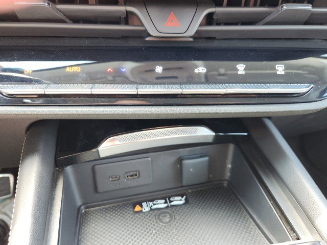 Used 2024 Buick Envision Sport Touring image 47