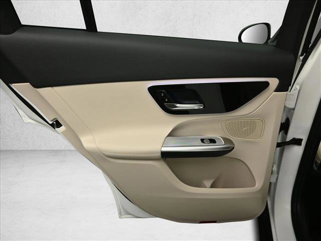 New 2026 Mercedes-Benz GLC 300 4MATIC image 23